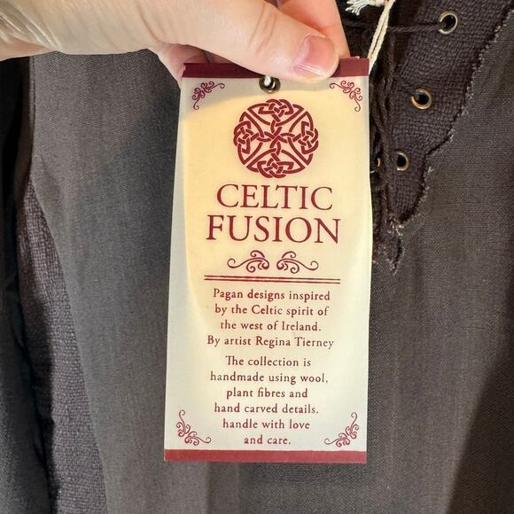 NWT Celtic Fusion Brown Lace Up Hooded Top Small Pagan Clothing - Picture 8 of 9